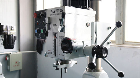 ZAY7040FG-Gang-Kopf-BohrungsFräsmaschine-Metallbank