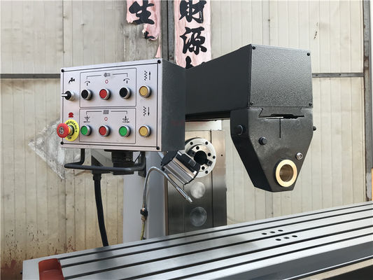 horizontale Fräsmaschine des Ministahl3 Achsenprägemetall X6036